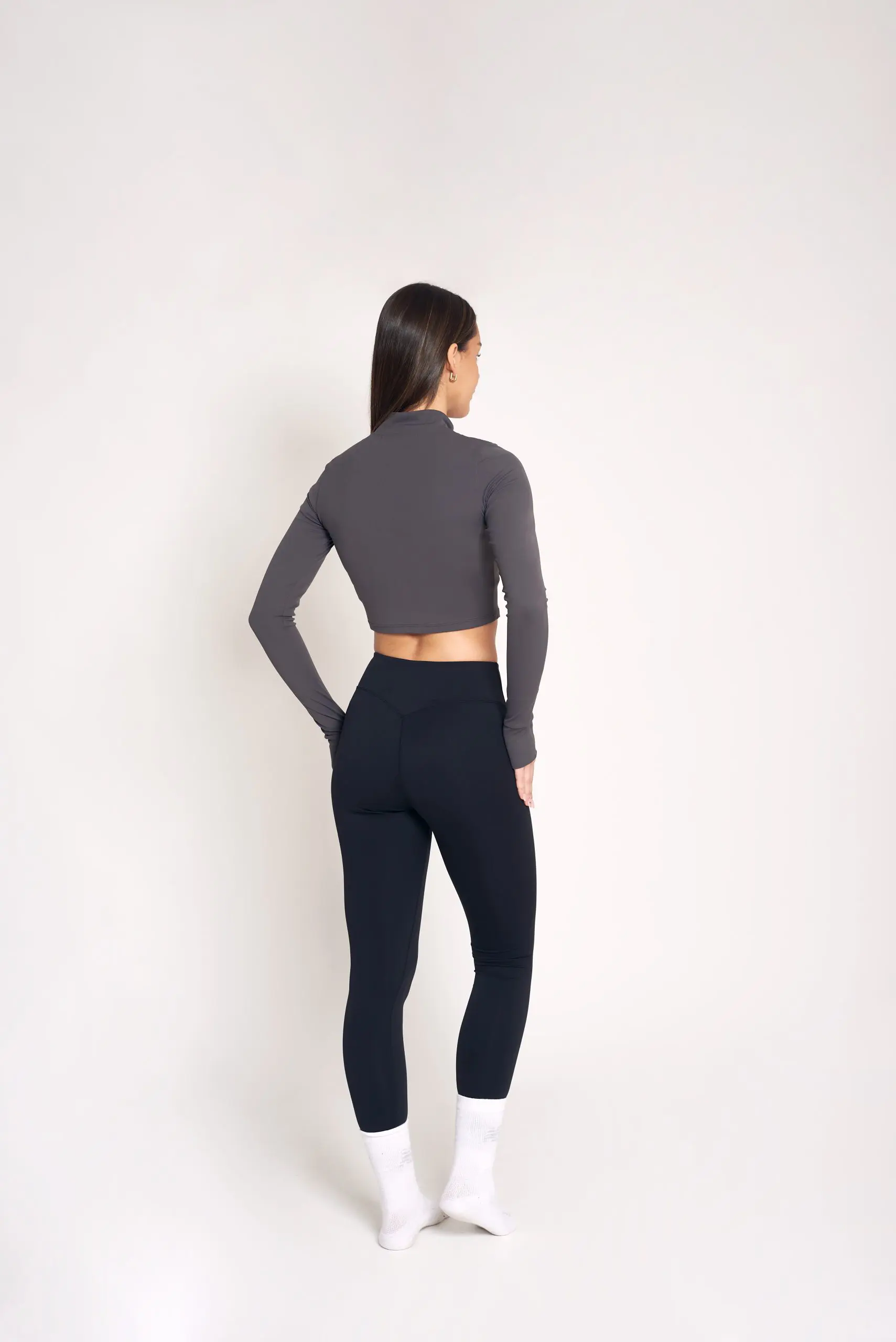 Elisabeth Naandco10950 Elisabeth Naandco10950